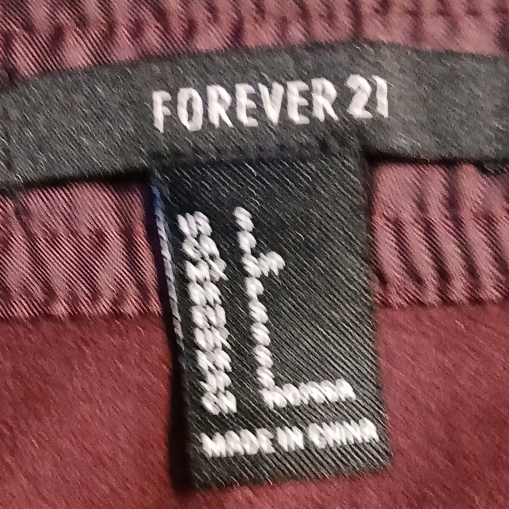 Forever 21 Burgundy Suede-Look Zip Front Mini Skirt - Picture 2 of 4